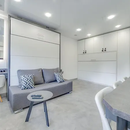 Apartament Ar Rezidencia Rosna Koszyce
