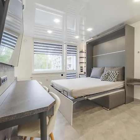 Apartament Ar Rezidencia Rosna Koszyce